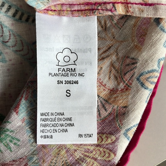 FARM Rio Multicolor Tropical Button Down Shirt - Picture 14 of 16